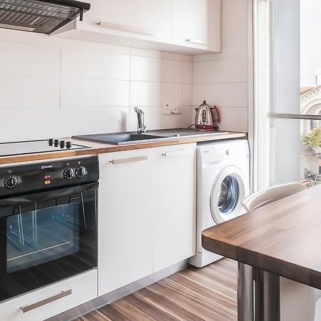 City Center Apartment Лимасол Экстерьер фото